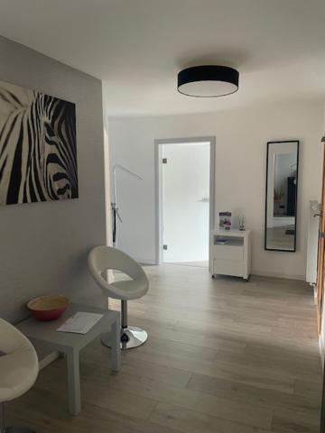 Body Kult Loft - Modernes Appartement Mit 2 Separaten Schlafzimmern اتسوكو المظهر الخارجي الصورة